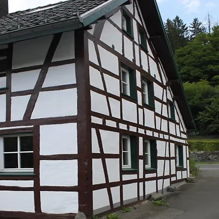 Rurtalgarten بيت للعطل